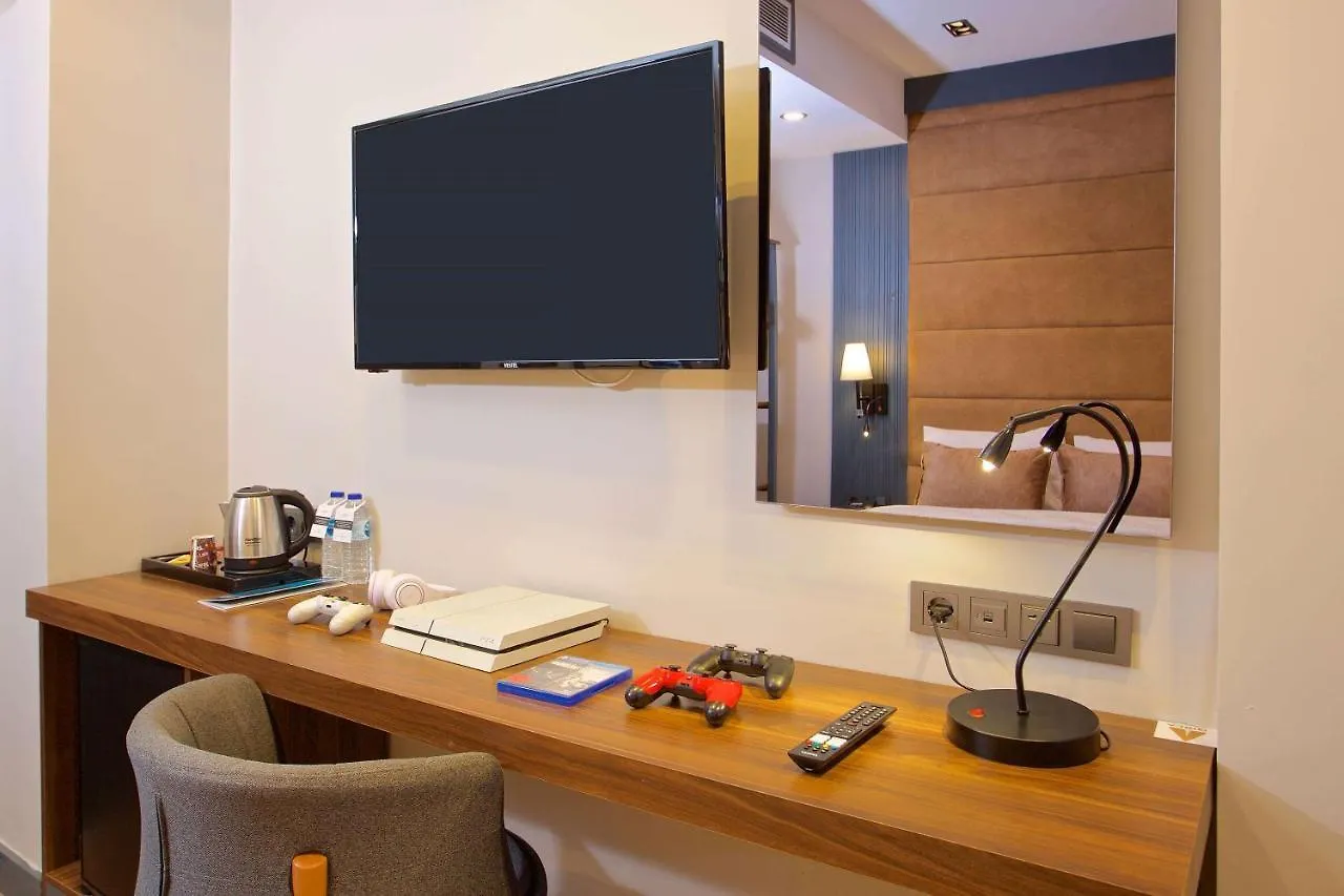 *** Hotel Days Inn By Wyndham Istanbul Arnavutkoy Turkey