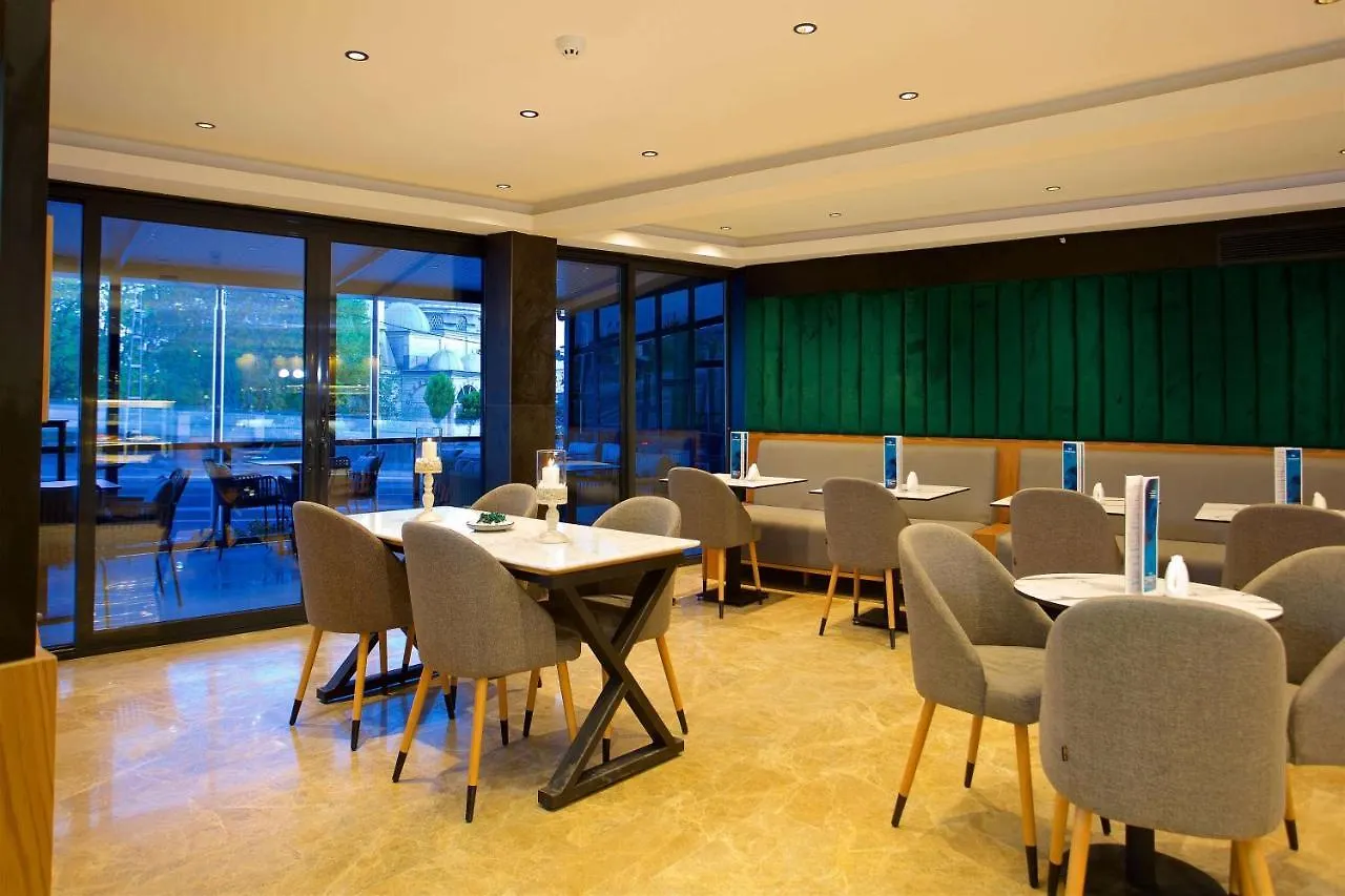 *** Hotel Days Inn By Wyndham Istanbul Arnavutkoy Turkey